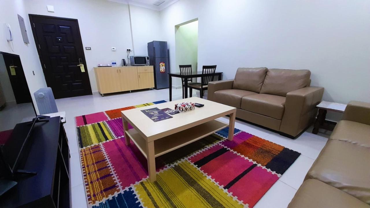 Zodiac Hotel Apartments Fahaheel Kuwait City Exterior foto